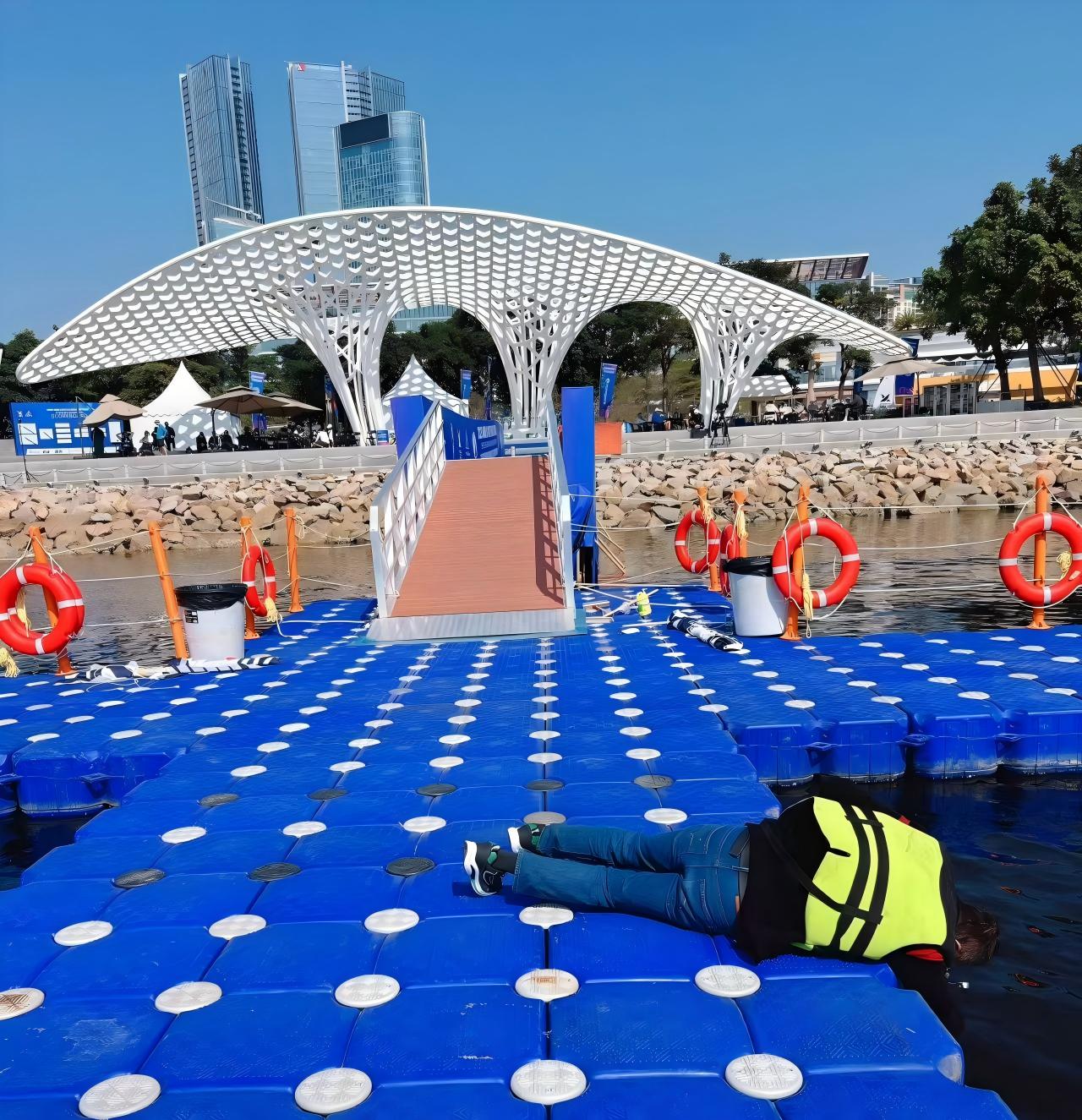 深圳宝安帆船赛事浮筒码头